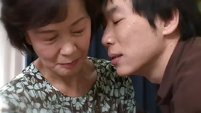 Lésbicas brincando na video sexo romantico gratis praia