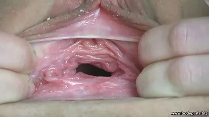 Meninas bonitas pornografia romântica brincando na piscina