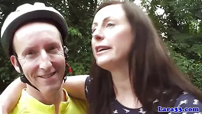 Russo ninfeta porno romântico hd servindo três membros de uma só vez