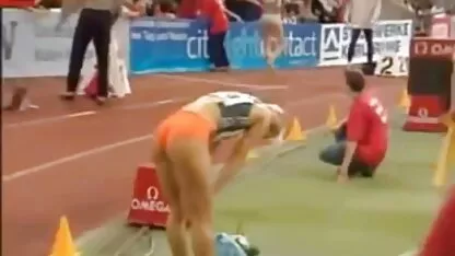 Um grupo válido video de sexoromantico na floresta russa