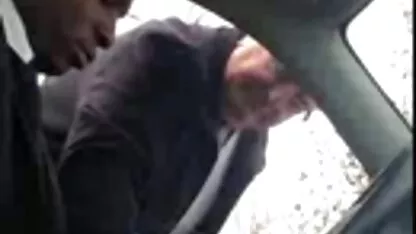 Cara fode videosexoromantico uma menina direita na rua