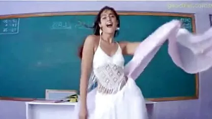 Espionagem menina se masturba vizinhos quente video romantico de sexo