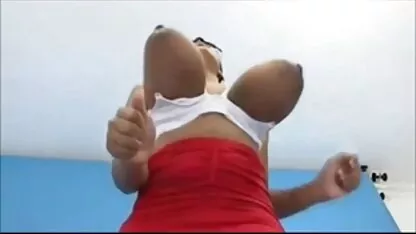 Peituda porra vídeos de sexo com romance virgem masturbação com vibrador