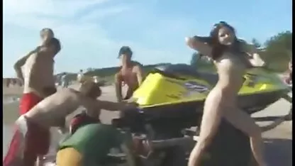 Eu tive uma stormy orgasmo de sexo em a burro com dela filho sexoromantico