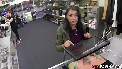 Os redtube sexo romantico homens são insaciável puta em todas as rachaduras com um pênis