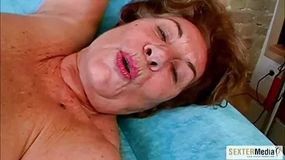 dois sóis videos de sexo com romantismo tem cabelo escuro em duas ereções