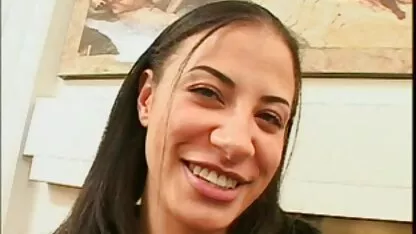 Cop fodendo ambos os nymphos sexo romantico xvideos durante o interrogatório