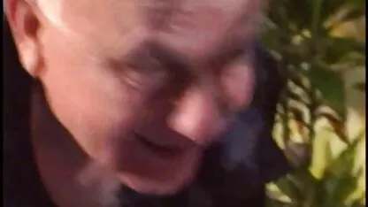 MILF fodido um vídeos pornô romântico cara e cums com prazer