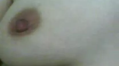 A menina que nunca satisfeito tem dois frango quente pornor romantico