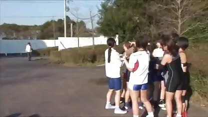 Amigos decidiram realizar sexo oral na cama xvideos romântico