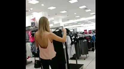 Cadela em meias fode dildo ela mesma video gratis de sexo romantico em frente de webcam